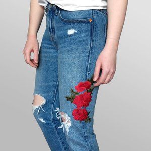 🌹Levi's 501 Embroidered Denim • Size 26